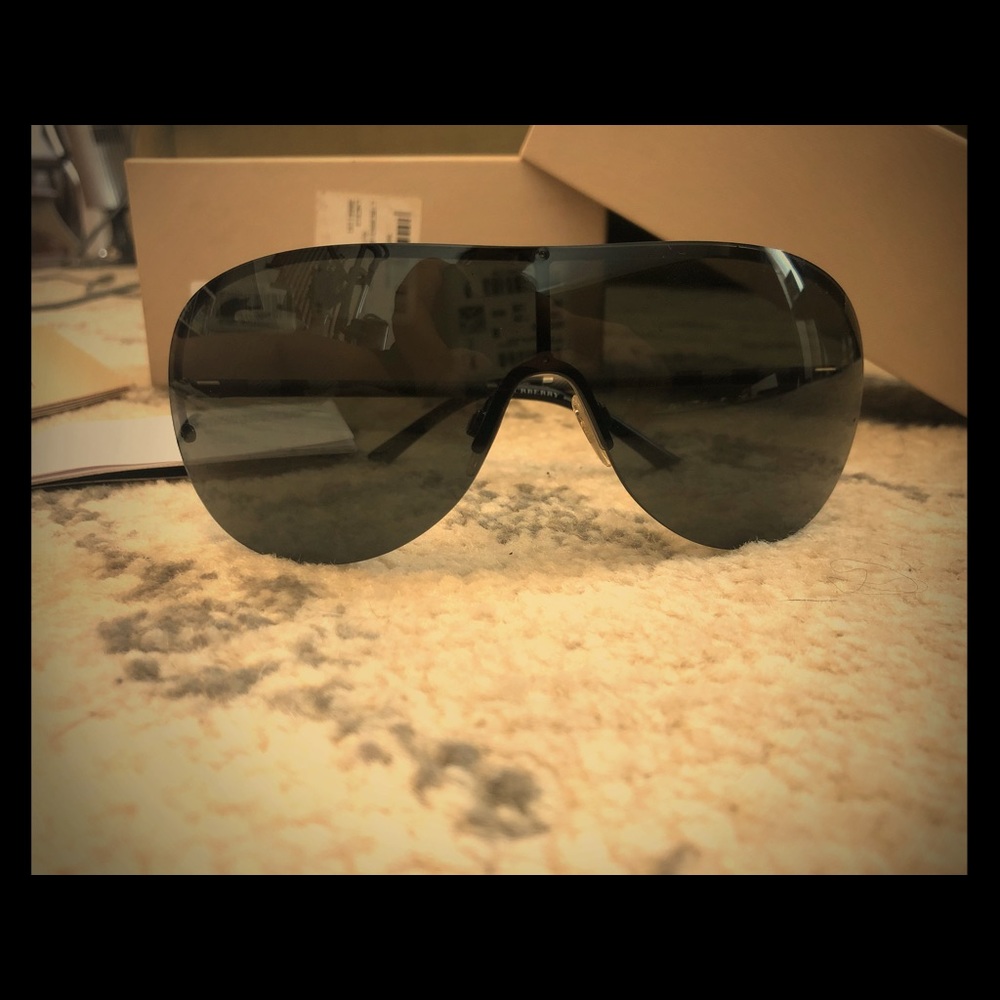 Burberry Sunglasses